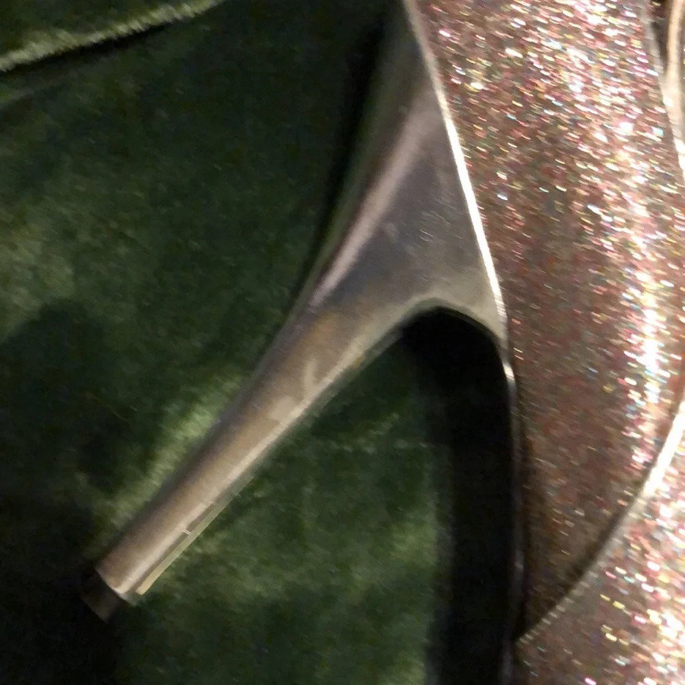 GUESS SHOES - Picture 6 of 7